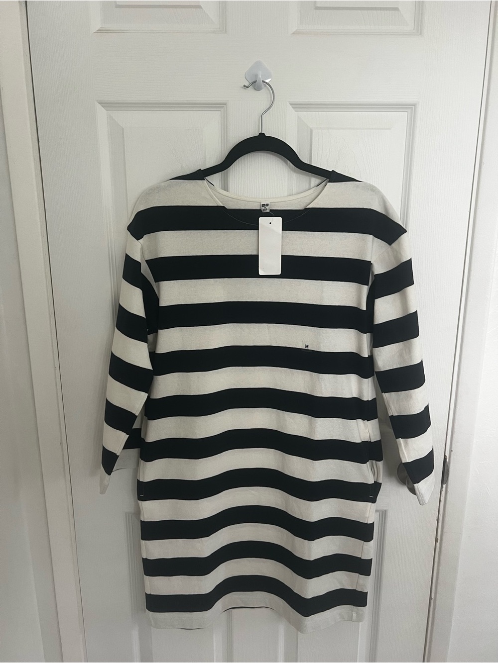 Uniqlo Black and White Striped Long Sleeve Dress